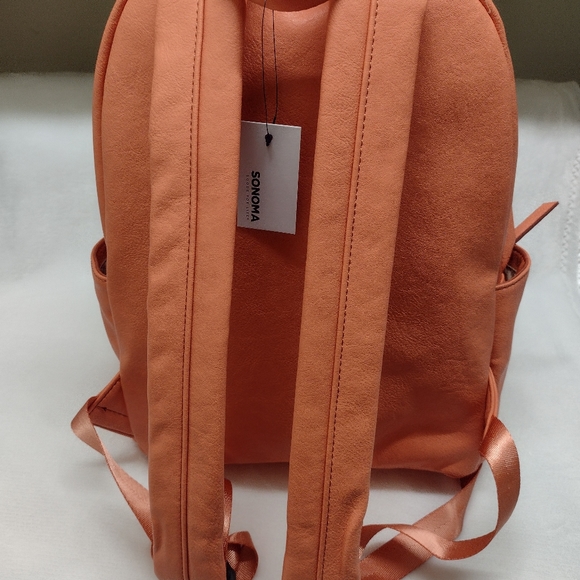 SONOMA BACKPACK - Picture 2 of 3